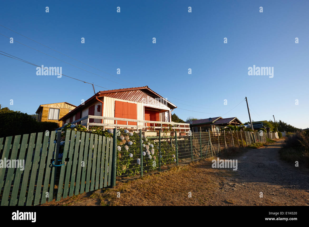 kleine Holzhütte beherbergt in abgelegenen ländlichen Los Pellines chile Stockfoto