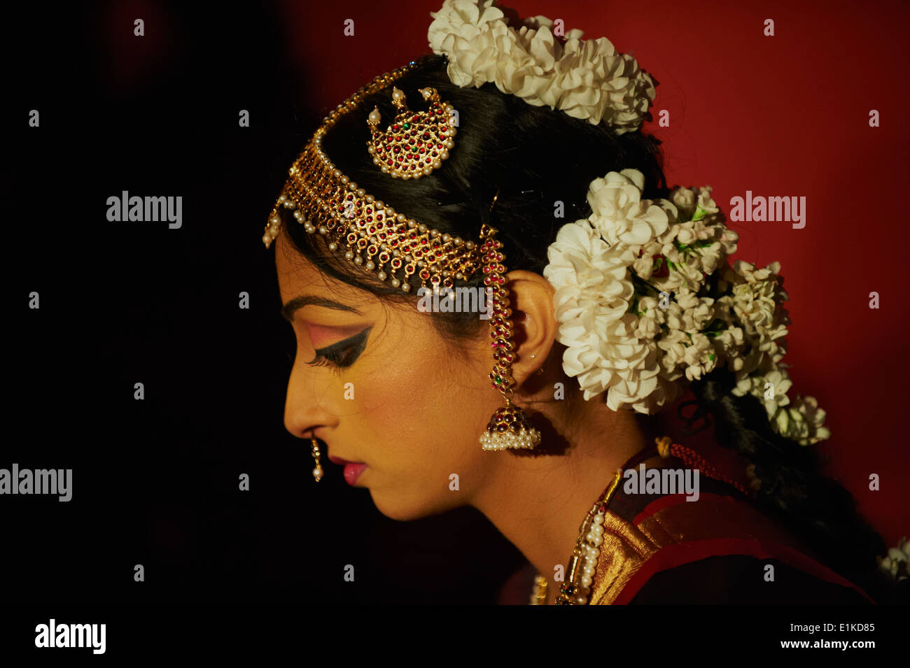 Indien, Tamil Nadu, Mamallapuram oder Mahabalipuram, traditionellen indischen Tanz festival Stockfoto