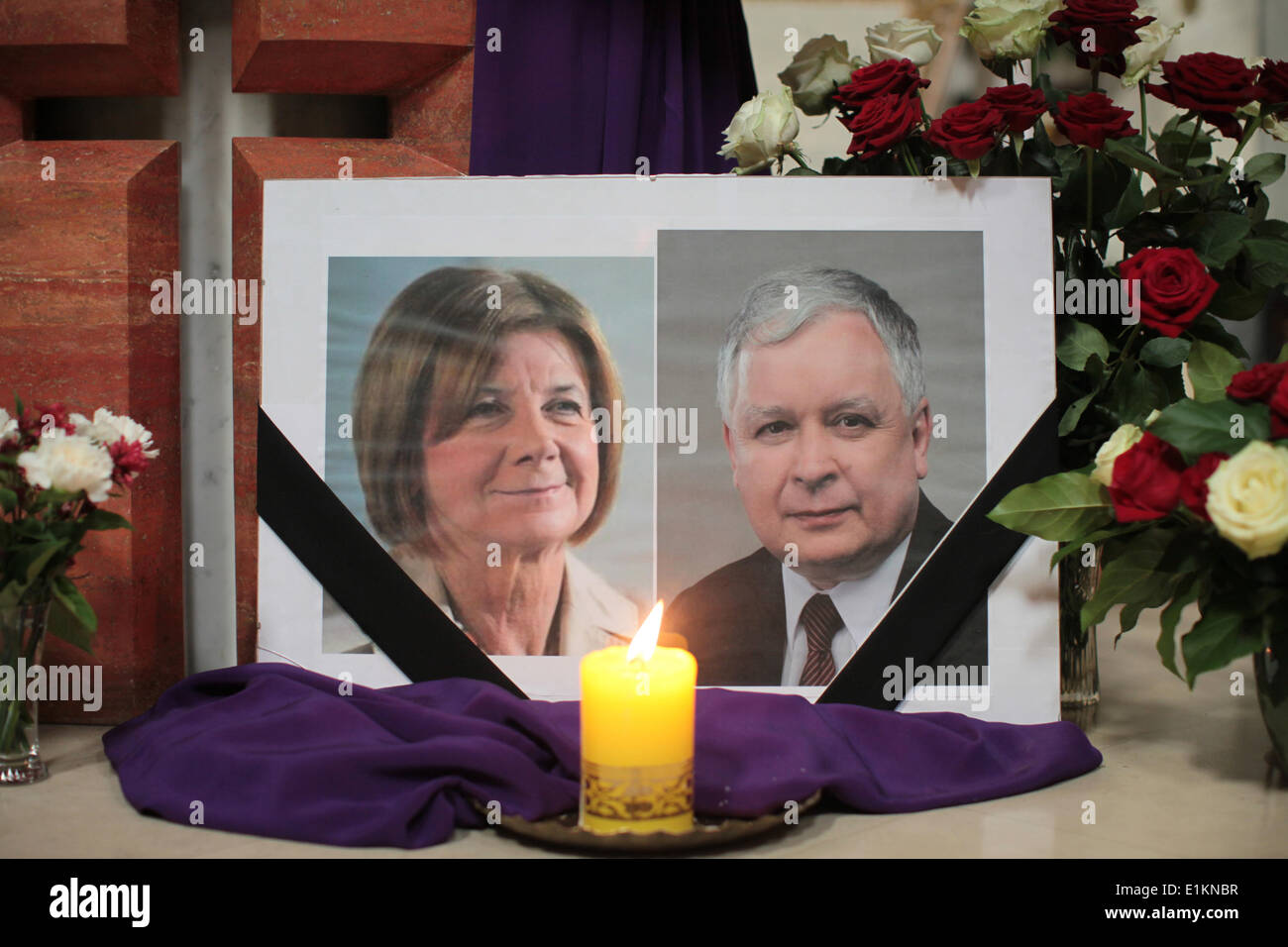 Bilder von Präsident Lech Kaczynski und seine Frau bei einem Flugzeugabsturz ums Leben Stockfoto