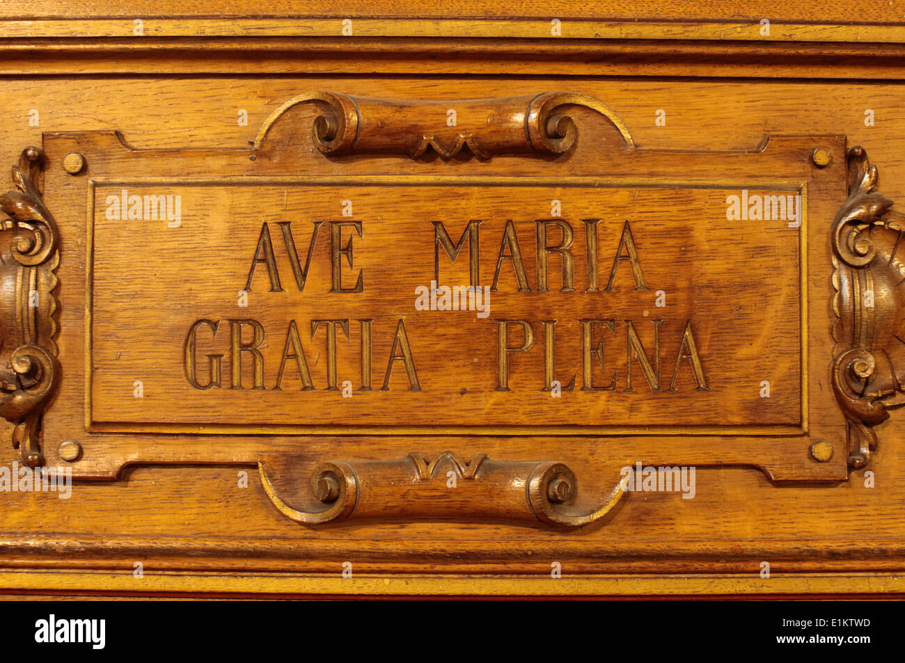 Ave Maria Gratia Plena Stockfotos Und Bilder Kaufen Alamy