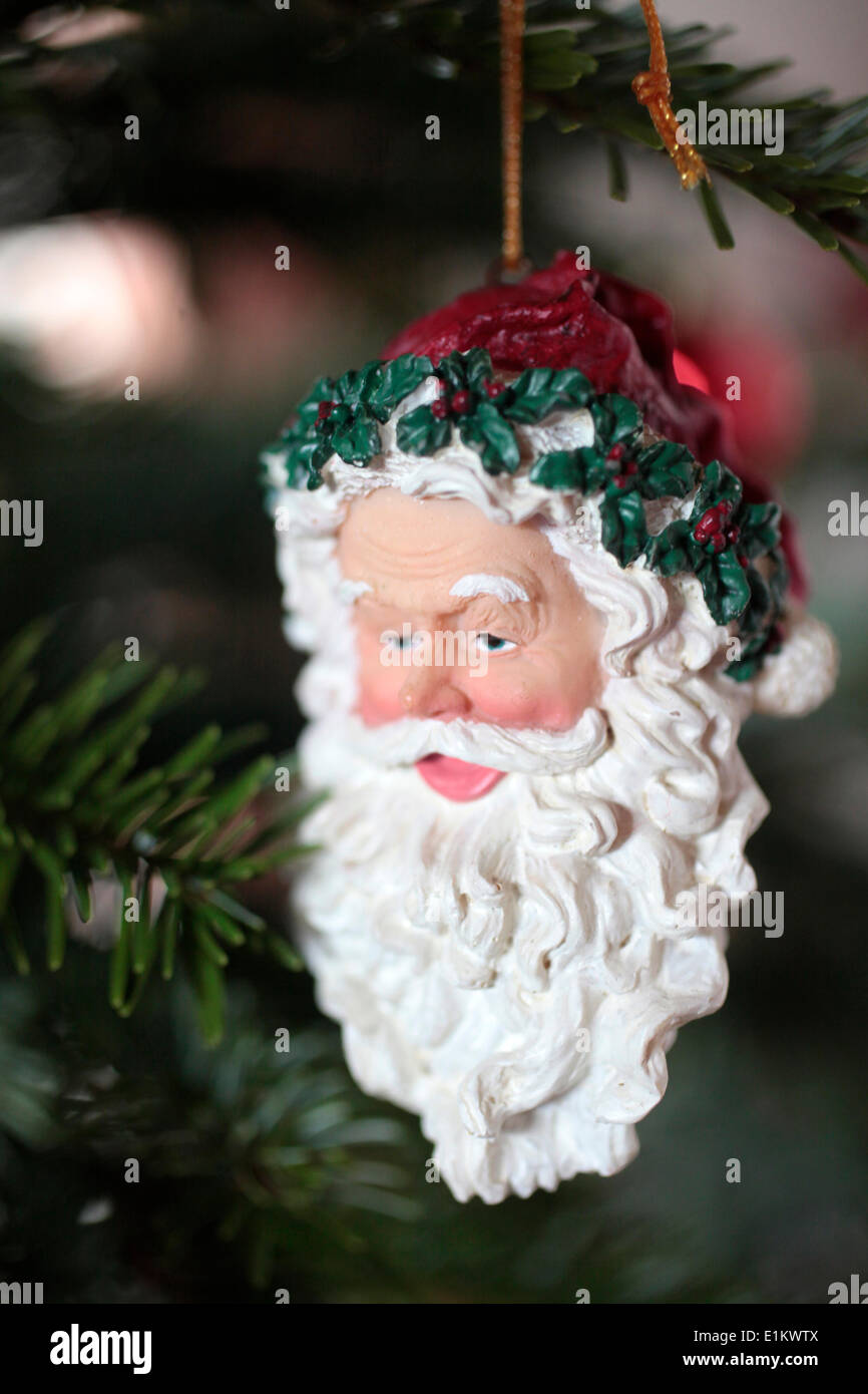Geschmückter Weihnachtsbaum. Stockfoto