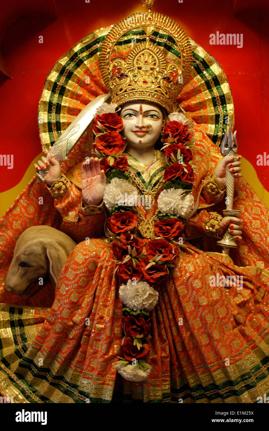Lakshman Tempel in Rishikesh: Göttinnenstatue Stockfoto