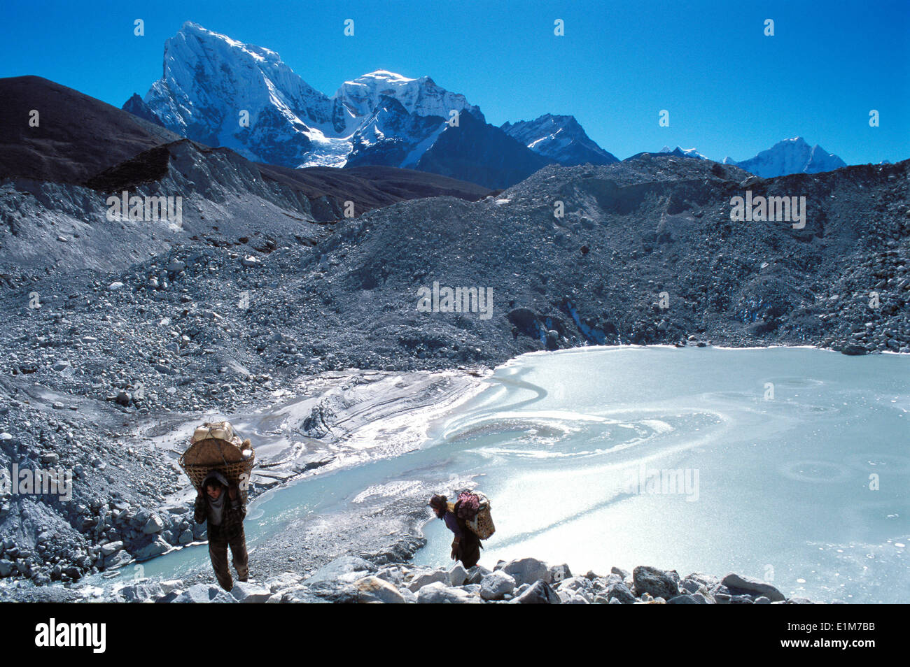 Sherpas im Himalaya Stockfoto