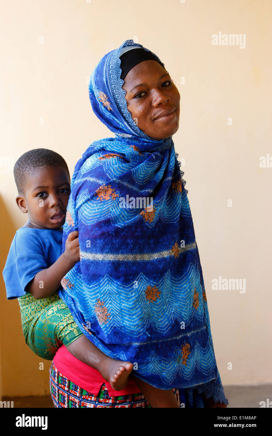 Muslimische Mutter & Sohn Stockfoto