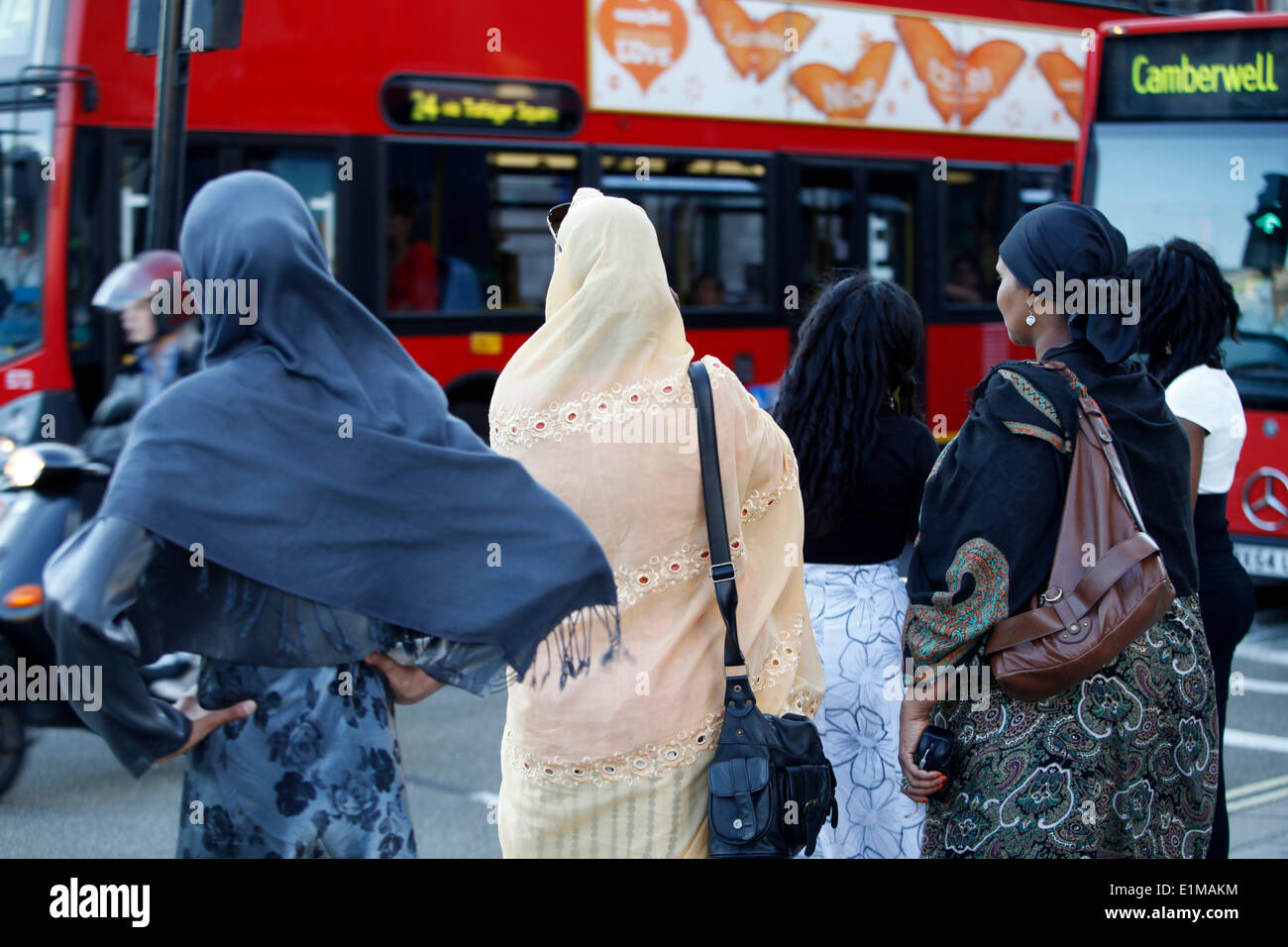 Muslimische Frauen in London Stockfoto