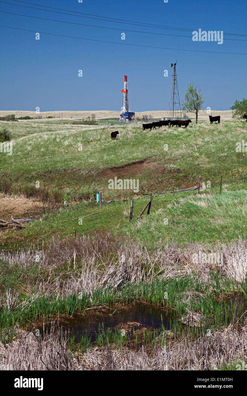 Belfield, North Dakota - Öl-Produktion in der Bakken Shale Formation. Stockfoto