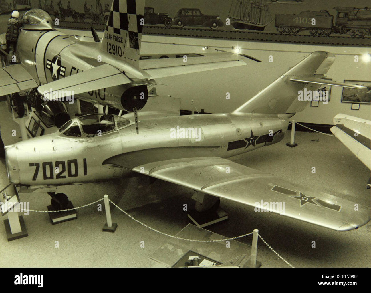 Die Mikoyan-Gurevich MiG-15 (NATO-Name: Fagot) war ein sowjetischer Jet-Kampfflugzeug, der 1947 erstmals flog. Es war einer der am häufigsten eingesetzten Düsenjäger des frühen Kalten Krieges und diente in verschiedenen globalen Konflikten. Stockfoto