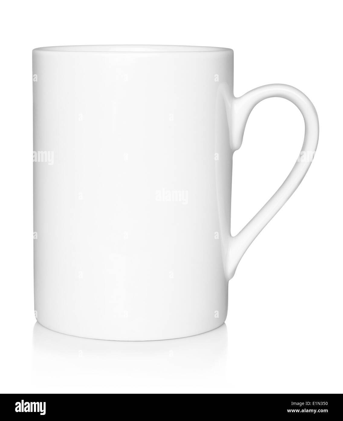 Weiße Tasse auf weißem Hintergrund Stockfoto