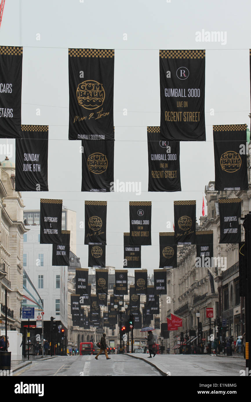 London, UK. 6 Juni Mai 2014. Flaggen in der Regent Street in der Vorbereitung für die Gumball gesehen werden. Bildnachweis: David Mbiyu / Alamy Live News Stockfoto