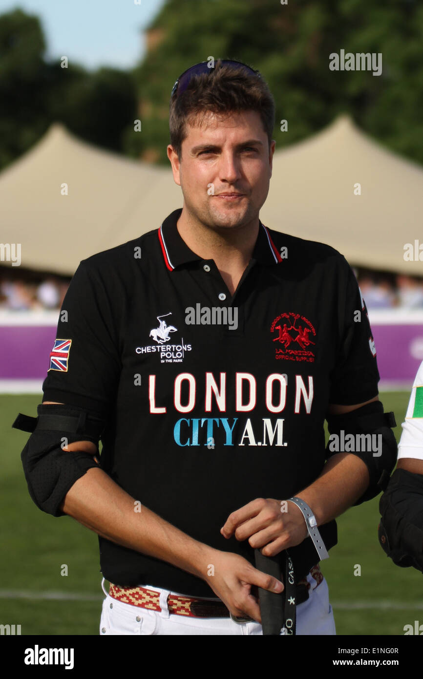 Stuart Wrigley Team London bei Chestertons Polo im Park 2014 Stockfoto