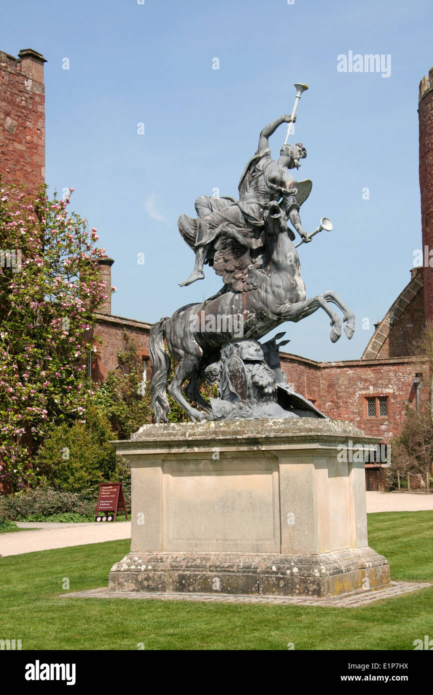 Statue des Ruhmes Powis Castle NT Welshpool Powys Wales UK Stockfoto