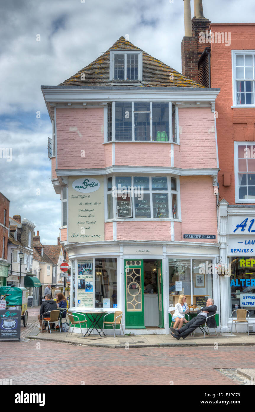 Eckcafe im kleinen Dorf Cafe Faversham kent Stockfoto