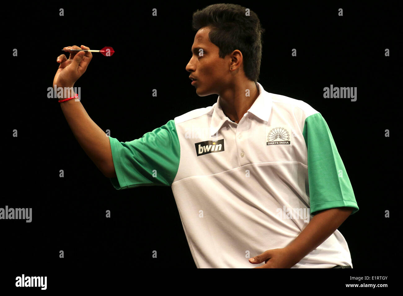 Amit Gilitwala (Indien) bei der WM 2014 Darts in der Sport-Halle. Hamburg, 06.06.2014 Stockfoto