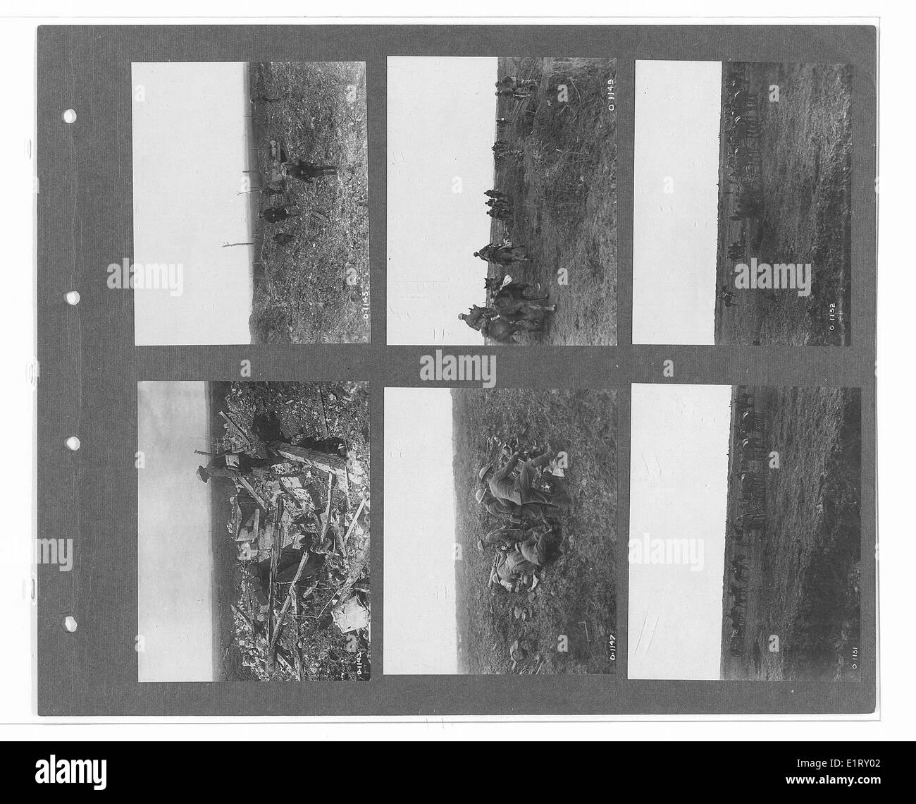 Ein Foto aus der offiziellen Sammlung des Canadian war Memorials Fund, Band 2, zeigt Szenen im Zusammenhang mit dem Indischen Korps während des Ersten Weltkriegs, einschließlich Militärpersonal und Schlüsselaktivitäten an der Front. Stockfoto