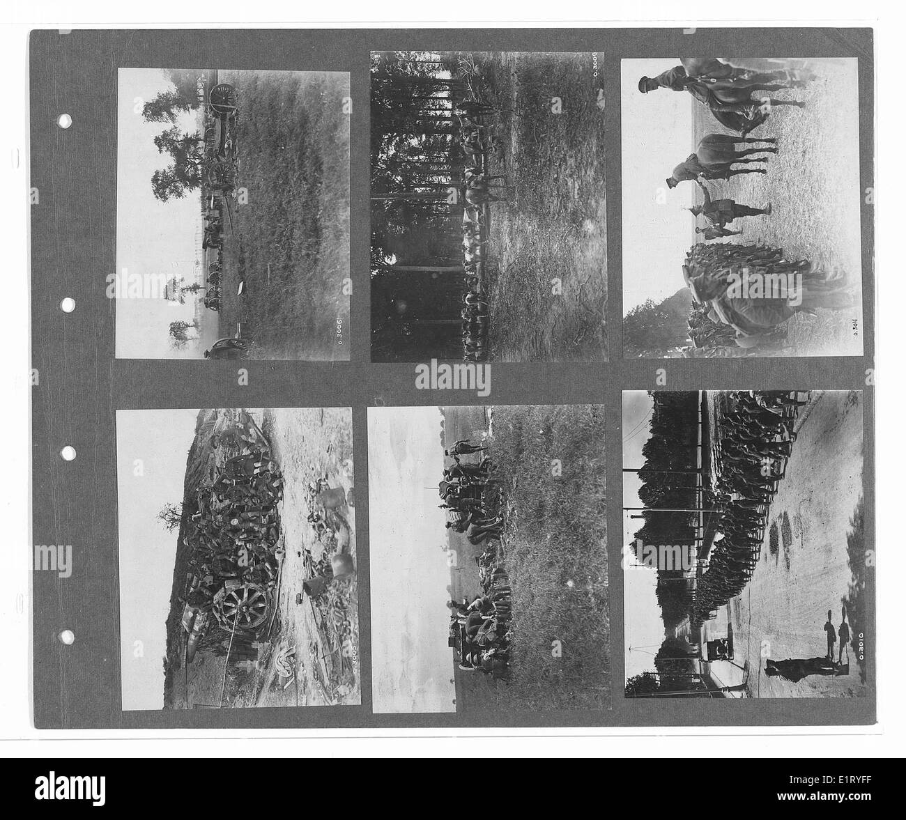 Dieser Band aus den kanadischen Offiziellen Kriegsfotos zeigt verschiedene Militäreinheiten im Ersten Weltkrieg, insbesondere das Indische Korps, und zeigt die Erfahrungen der 15. Sikhs und 58. Gewehre unter Kriegsbedingungen. Stockfoto