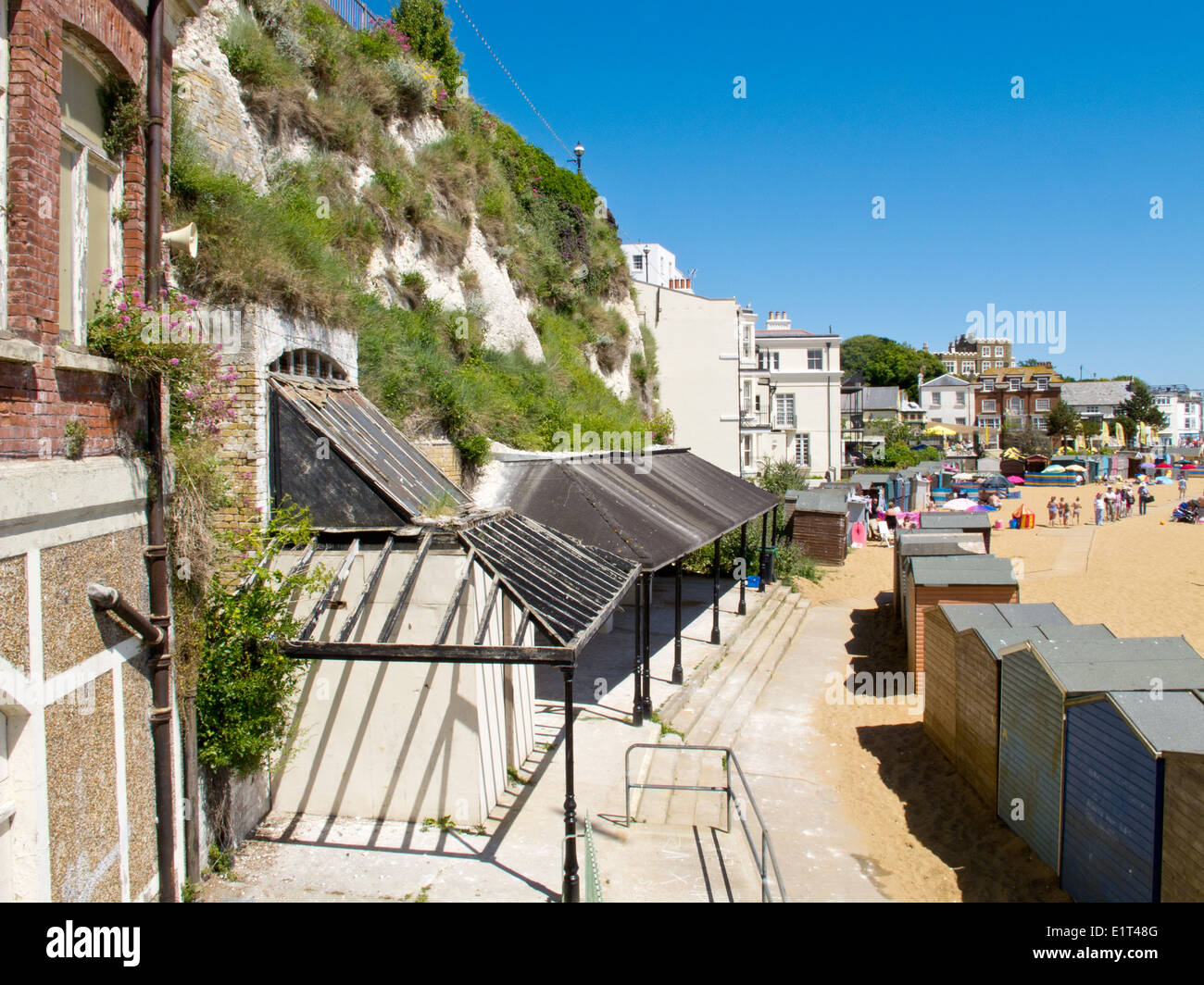 Strandhütten in Viking Bay in Broadstairs Stockfoto