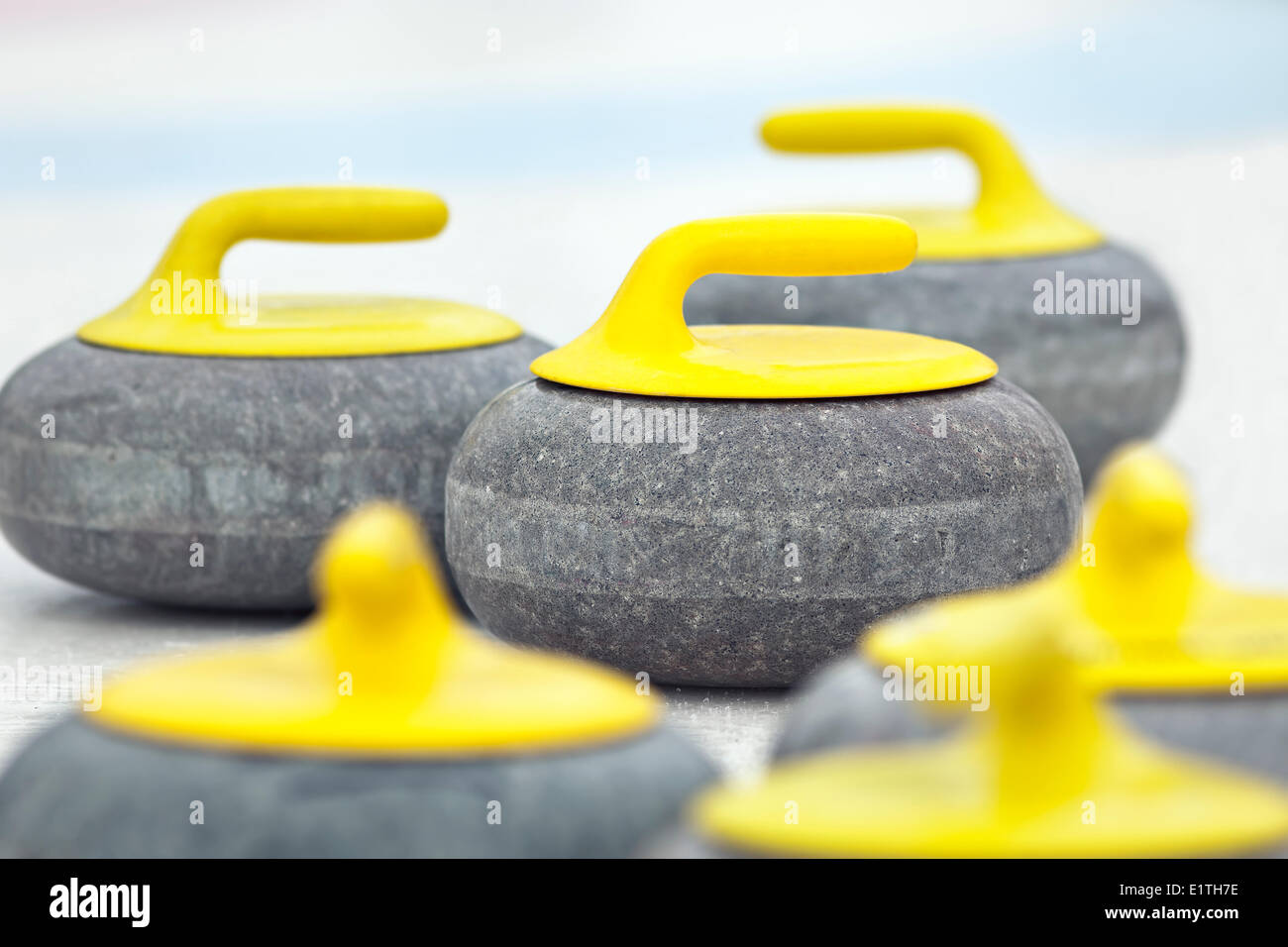 Gelbe Curling Steinen oder Felsen, Nahaufnahme Stockfoto