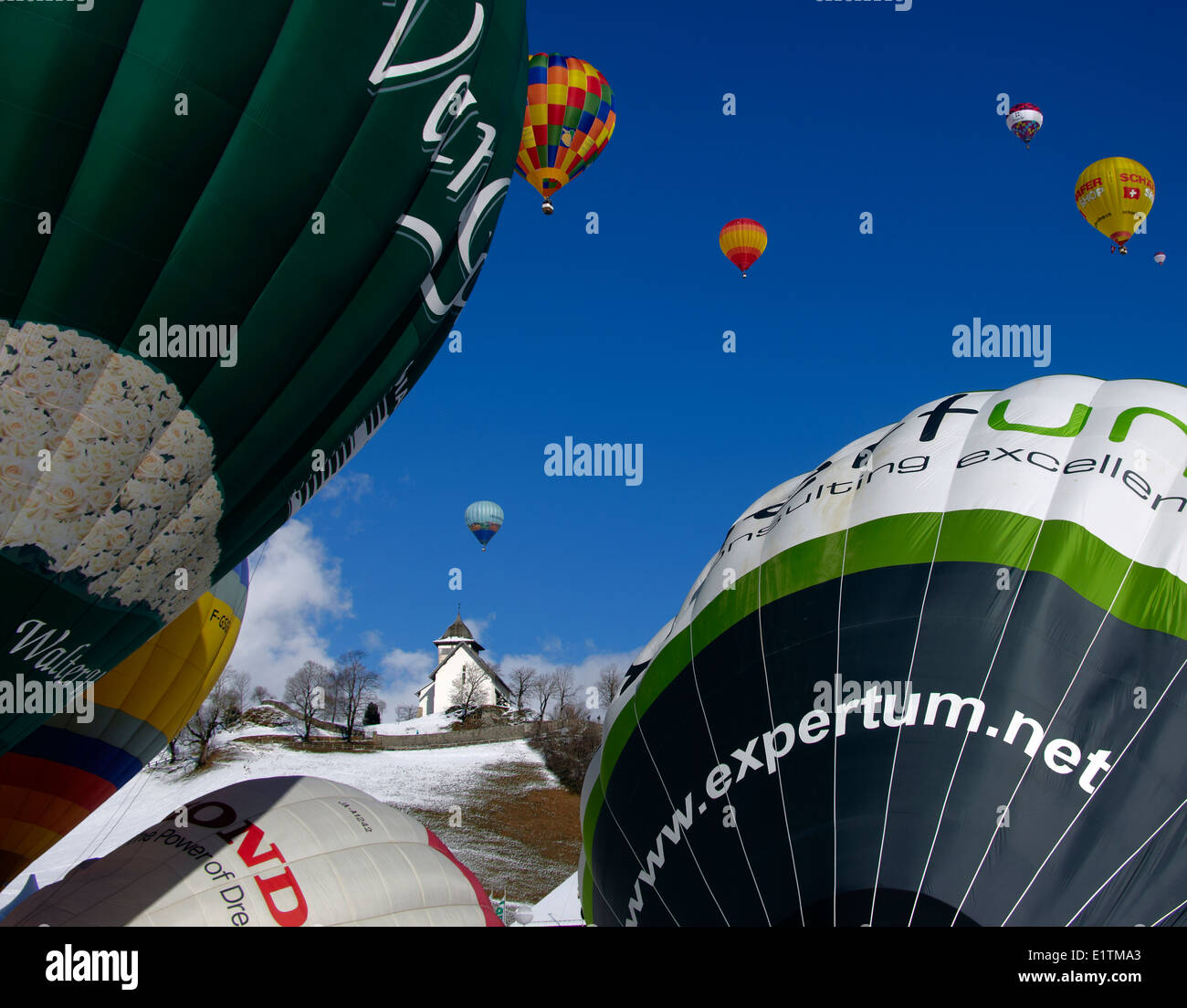 Europa, Schweiz, Kanton Waadt, Chateau d ' Oex Stadt, Hot Air Balloon International Festival Stockfoto
