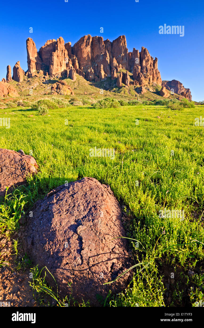 Superstition Mountains, Lost Dutchman State Park, Arizona, USA, 40 Meilen östlich von Phoenix Stockfoto