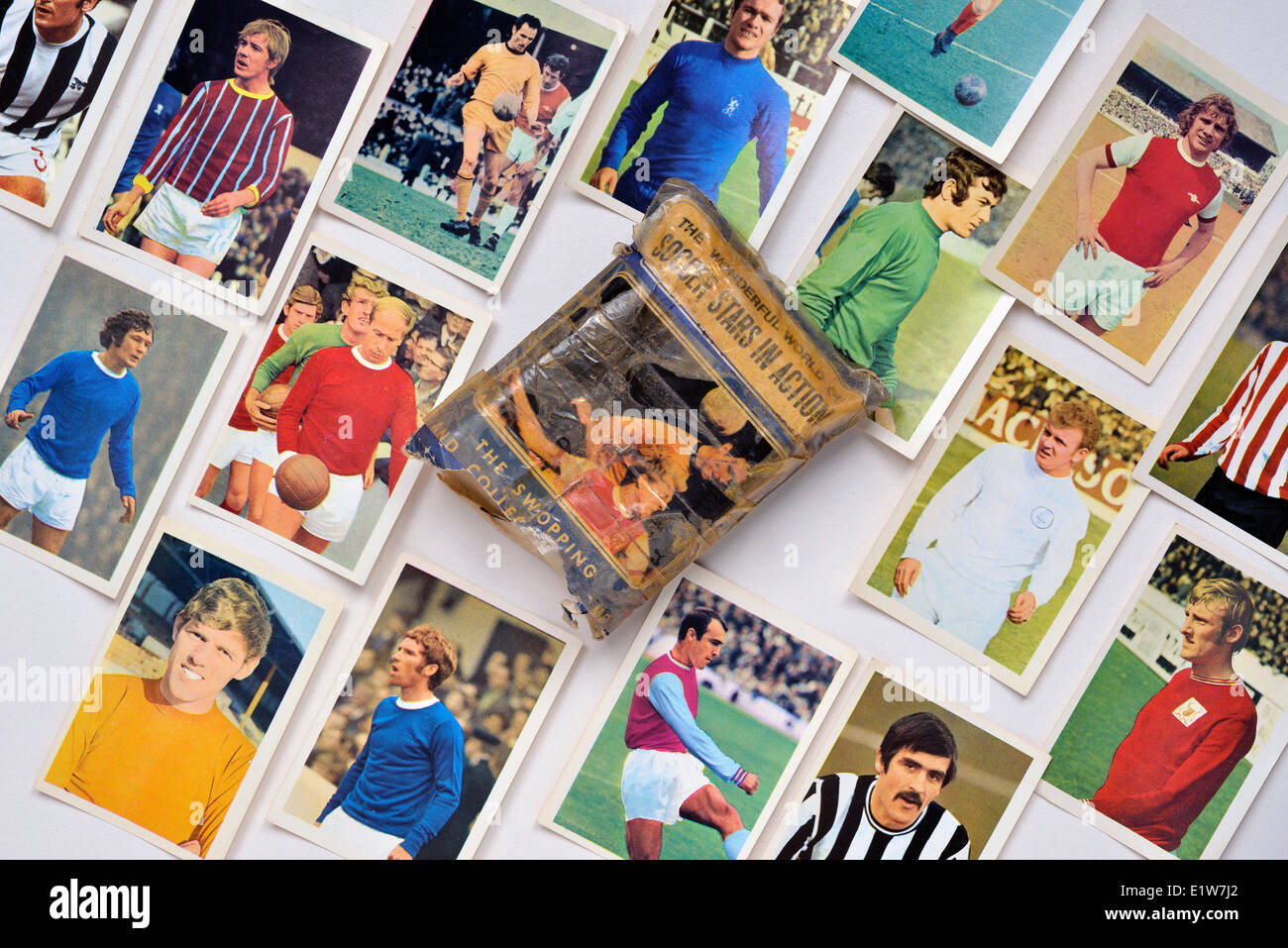Die wunderbare Welt der Fußballstars in Aktion football player Card Collection 1969-1970 Stockfoto