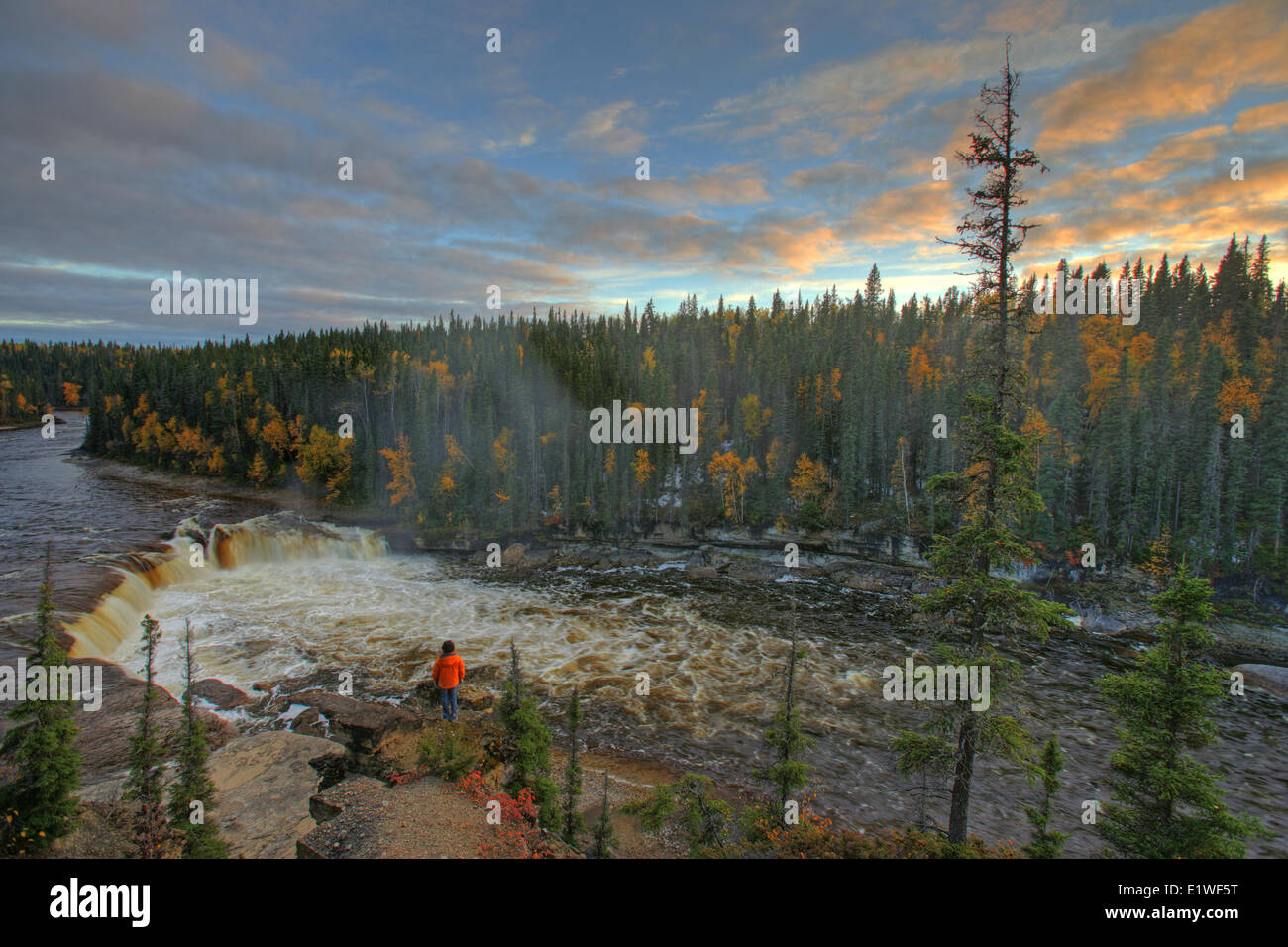 Samba Deh fällt in den Northwest Territories Stockfoto