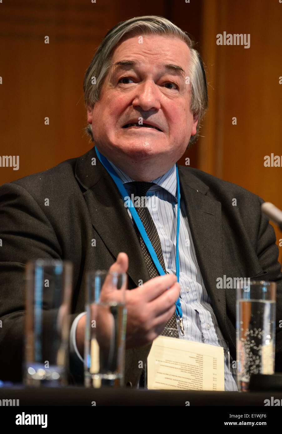 Die Recht Honourable Sir James Munby, Vorstandsvorsitzender der High Court of England and Wales spricht auf der Konferenz in London und britische Vereinigung der Sozialarbeiter/-innen (BASW) AGM. LSO, Jerwood Hall, London. 10. Juni 2014. Stockfoto