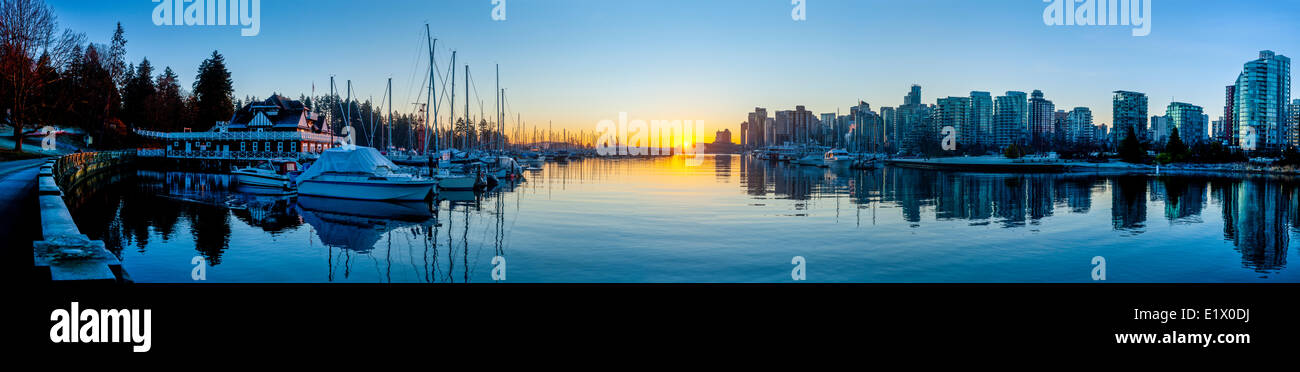 Coal Harbour bei Sonnenaufgang, Vancouver, Britisch-Kolumbien, Kanada Stockfoto