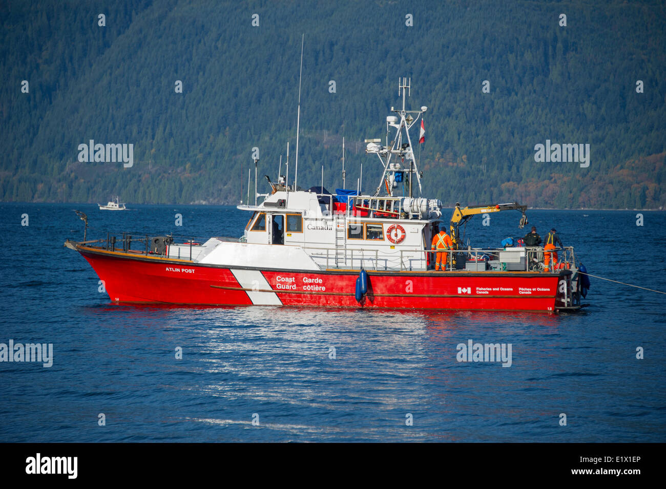 Kanadische Küstenwache Boot schwimmend in Howe Sound, British Columbia, Kanada Stockfoto