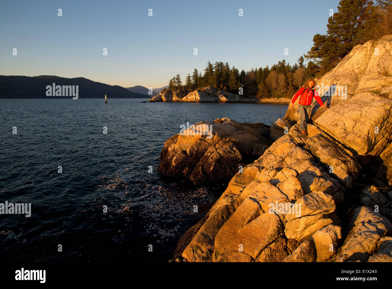 Wandern im Whytecliff Park, West Vancouver, Britisch-Kolumbien, Kanada Stockfoto