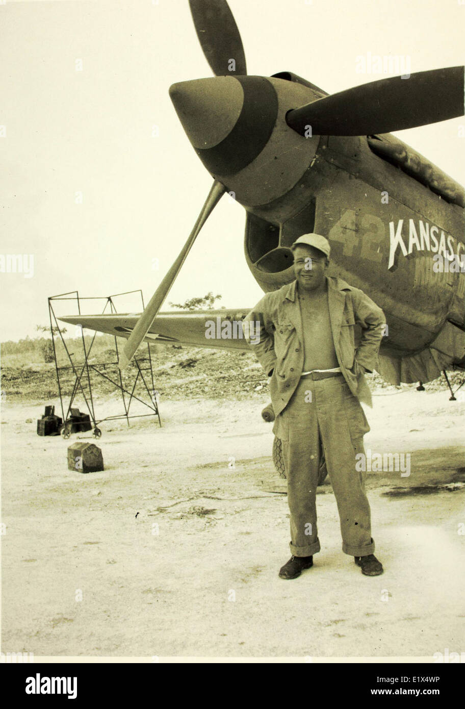 Die 72nd Tactical Reconnaissance Group flog Curtiss P-40 Warhawks während des Zweiten Weltkriegs. Diese Flugzeuge waren entscheidend für die Aufklärung und Bodenunterstützung in verschiedenen Kriegsschauplätzen. Stockfoto