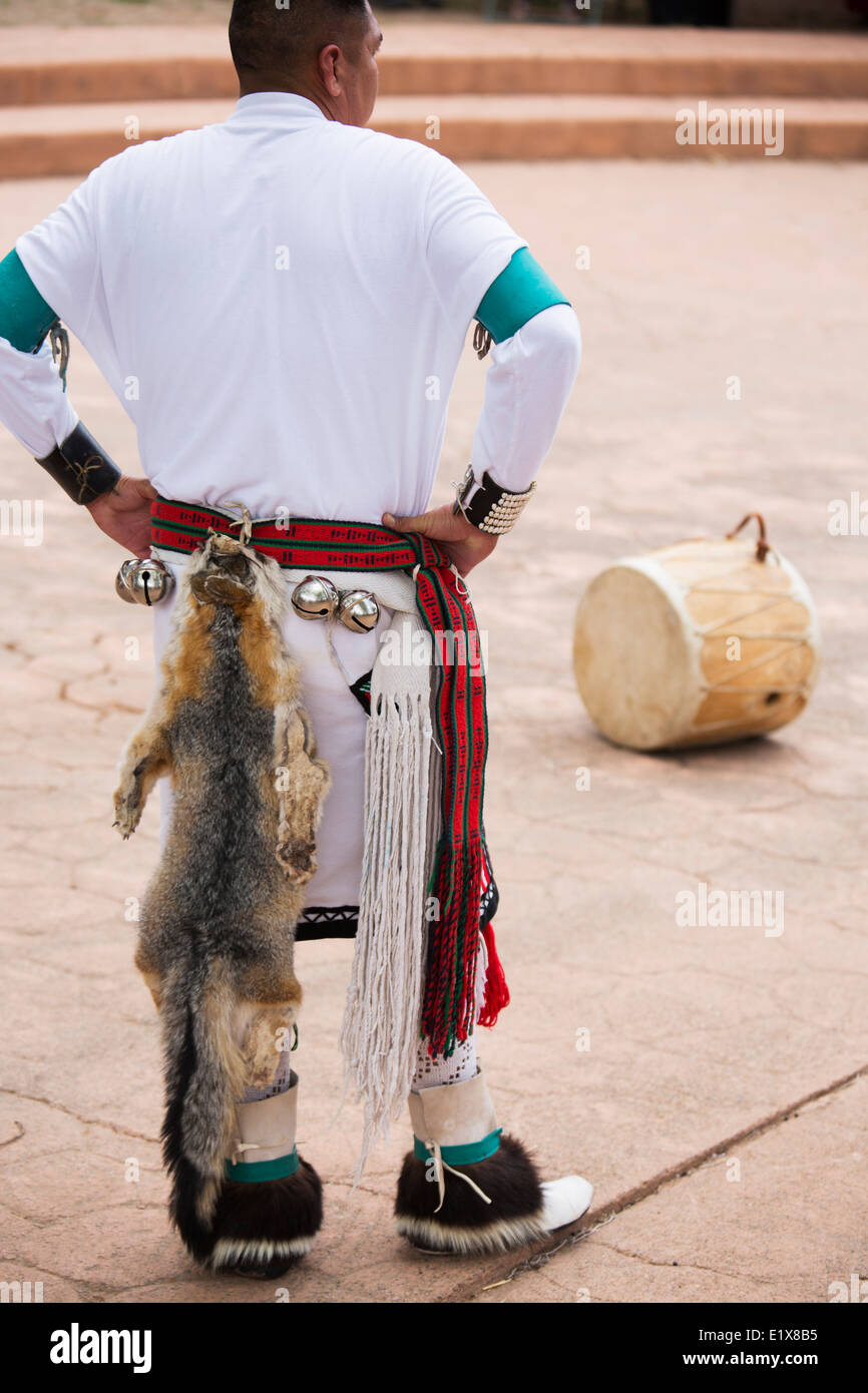 Cortez, Colorado - The Oak Canyon Tänzer von Jemez Pueblo in New Mexico durchführen während des indischen Künste & Kulturfestivals. Stockfoto