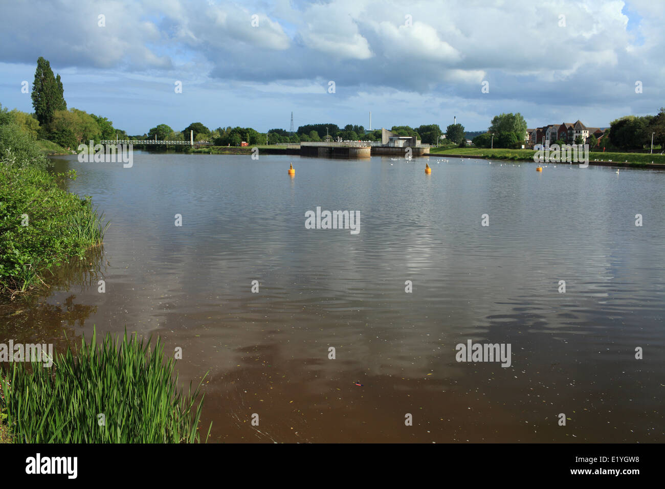 Exteter Kai, mit Blick auf Trews Weir, Devon, England, UK Stockfoto