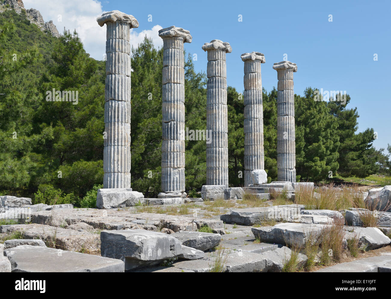 Priene athena tempel Fotos und Bildmaterial in hoher Auflösung Alamy