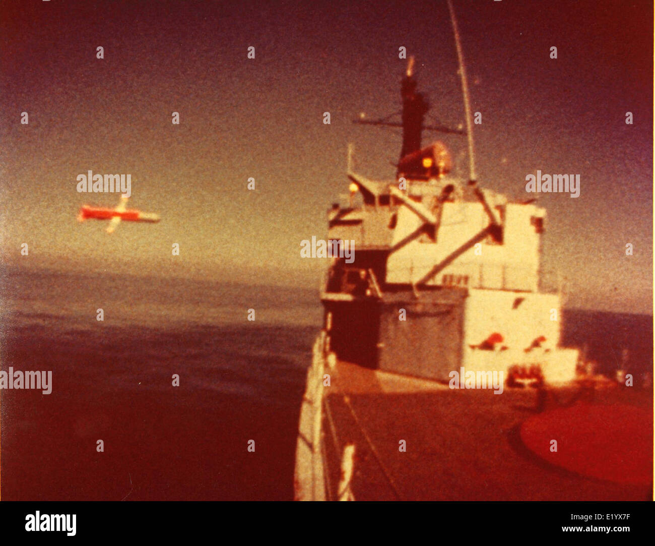 Die Convair/General Dynamics Tomahawk war eine bemerkenswerte Entwicklung der Raketentechnologie in den 1970er Jahren Als Langstreckenflugkörper mit Luftfeuchtigkeit konzipiert, war sie für militärische Anwendungen vorgesehen. Sie spielte eine Schlüsselrolle bei der Weiterentwicklung strategischer Verteidigungssysteme während der Zeit des Kalten Krieges. Stockfoto