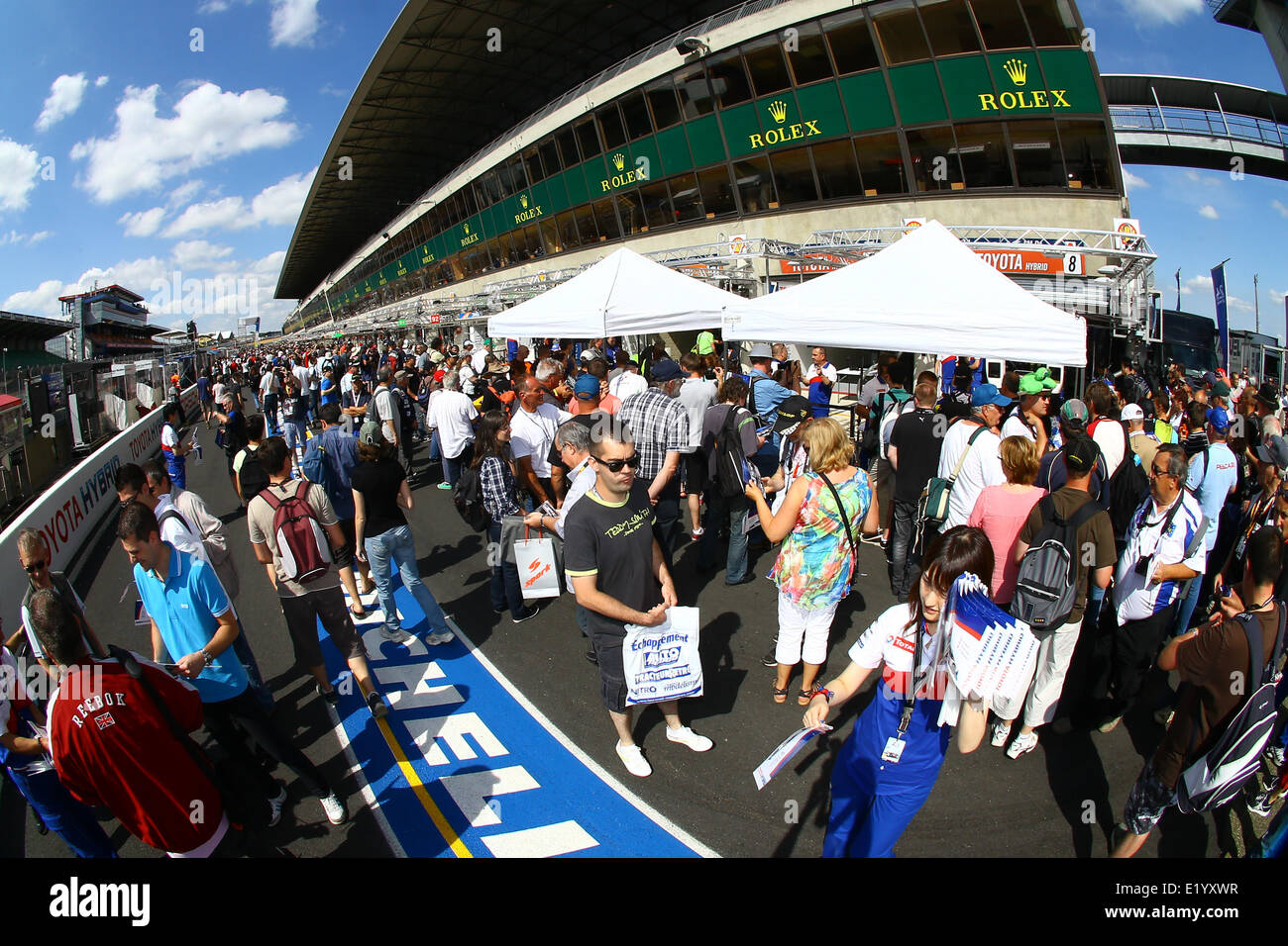 Le Mans, Frankreich. 10. Juni 2014. Praxis und Fan Tag bei den 24 Stunden Le Mans Motorsport. Ambiente-Credit: Action Plus Sport Bilder/Alamy Live News Stockfoto