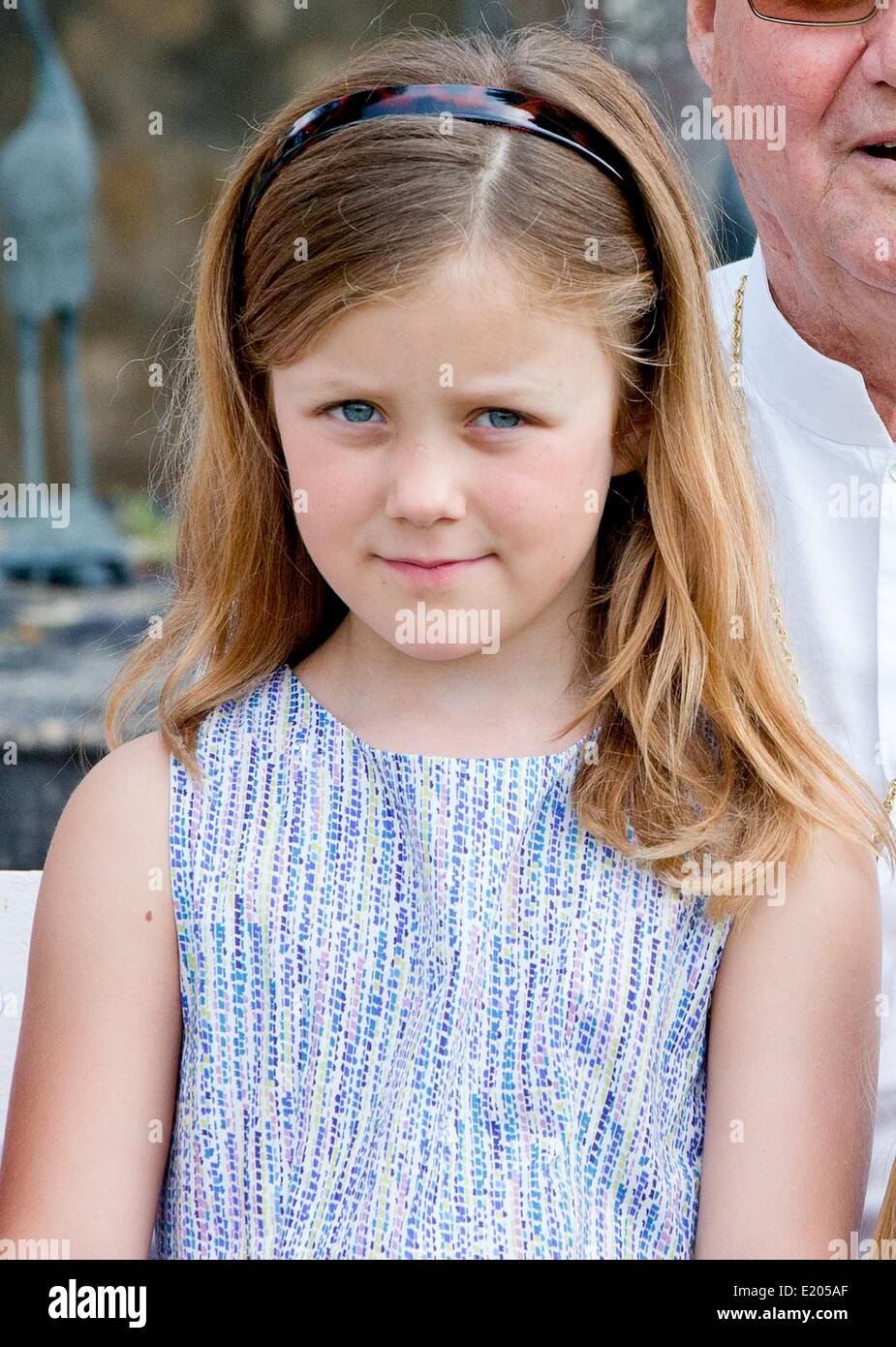 Cahors, Frankreich. 11. Juni 2014. Prinzessin Isabella von Dänemark während der Fotosession Prinz Henrik 80. Geburtstag am Chateau de Cayx in Frankreich, 11. Juni 2014. Bildnachweis: Dpa picture Alliance/Alamy Live News Stockfoto