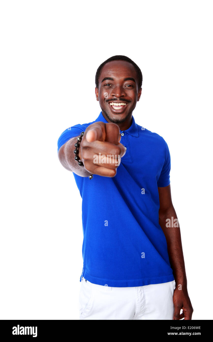 Lachend afrikanischen Mann zeigte Sie auf weißem Hintergrund Stockfoto