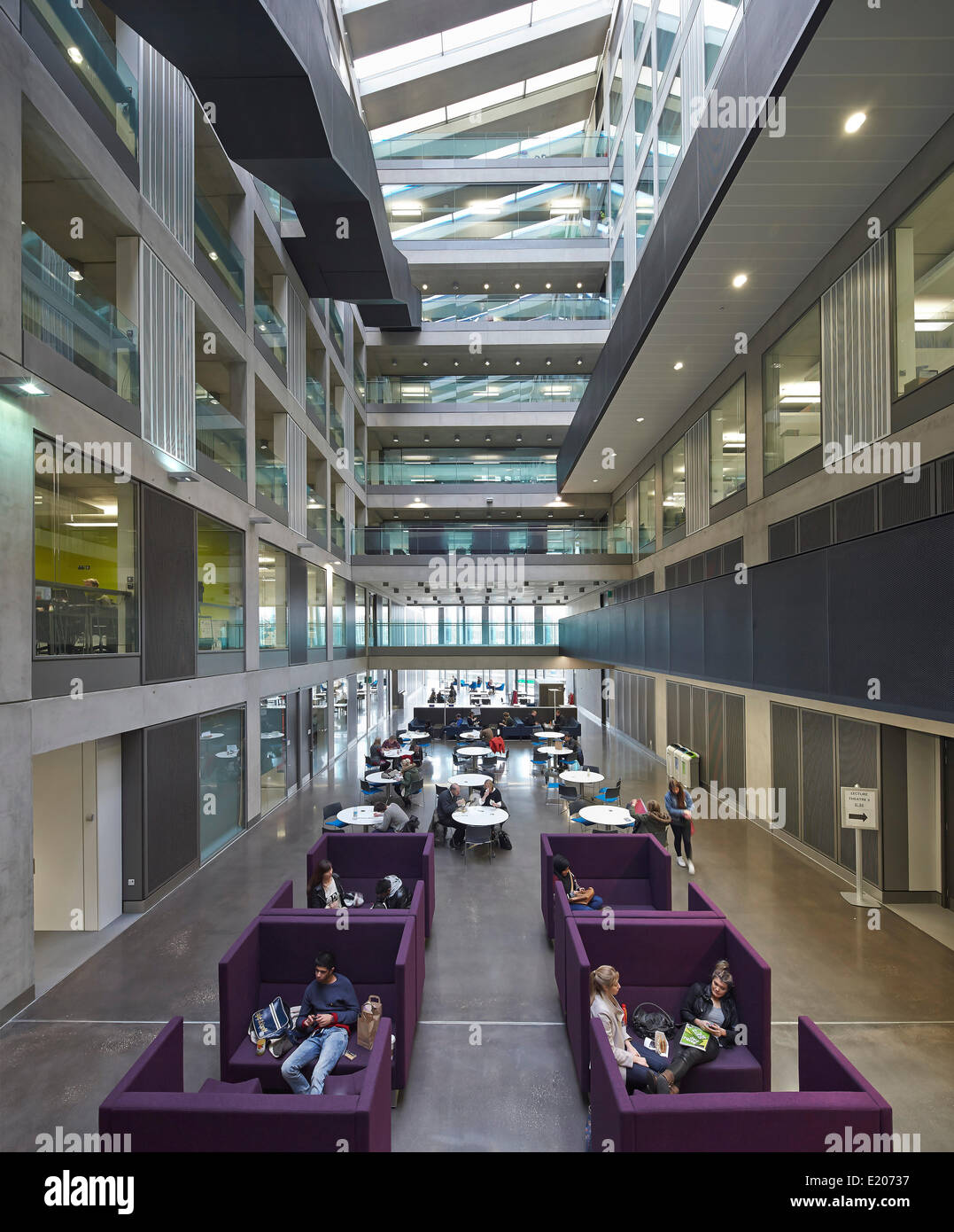 Manchester Metropolitan University Business School Manchester United Kingdom Architekt: Feilden Clegg Bradley Studios LLP 2012. Stockfoto