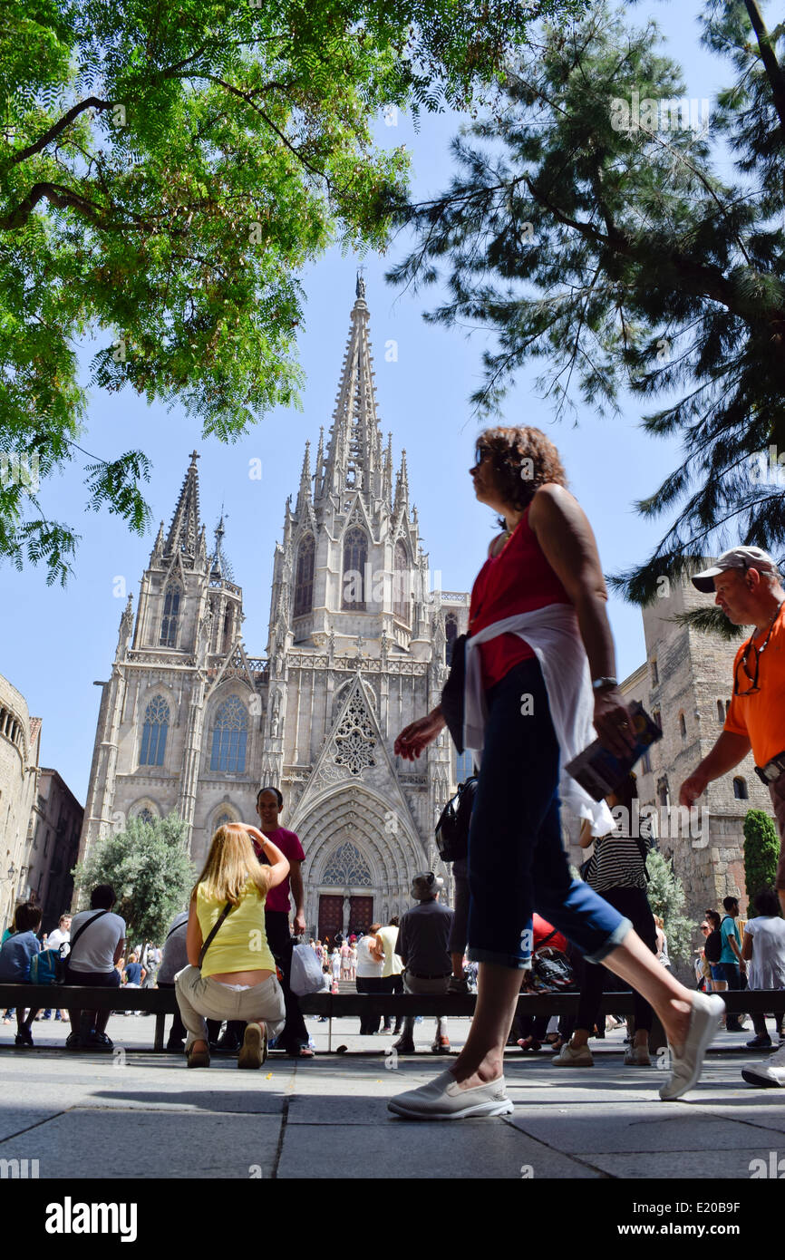 Kathedrale des Heiligen Kreuzes und Santa Eulalia, bekannt auch die Kathedrale von Barcelona. Barcelona, Katalonien, Spanien. Stockfoto