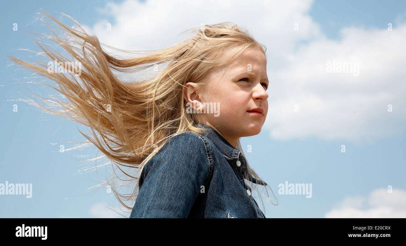 Haare im Wind Stockfoto