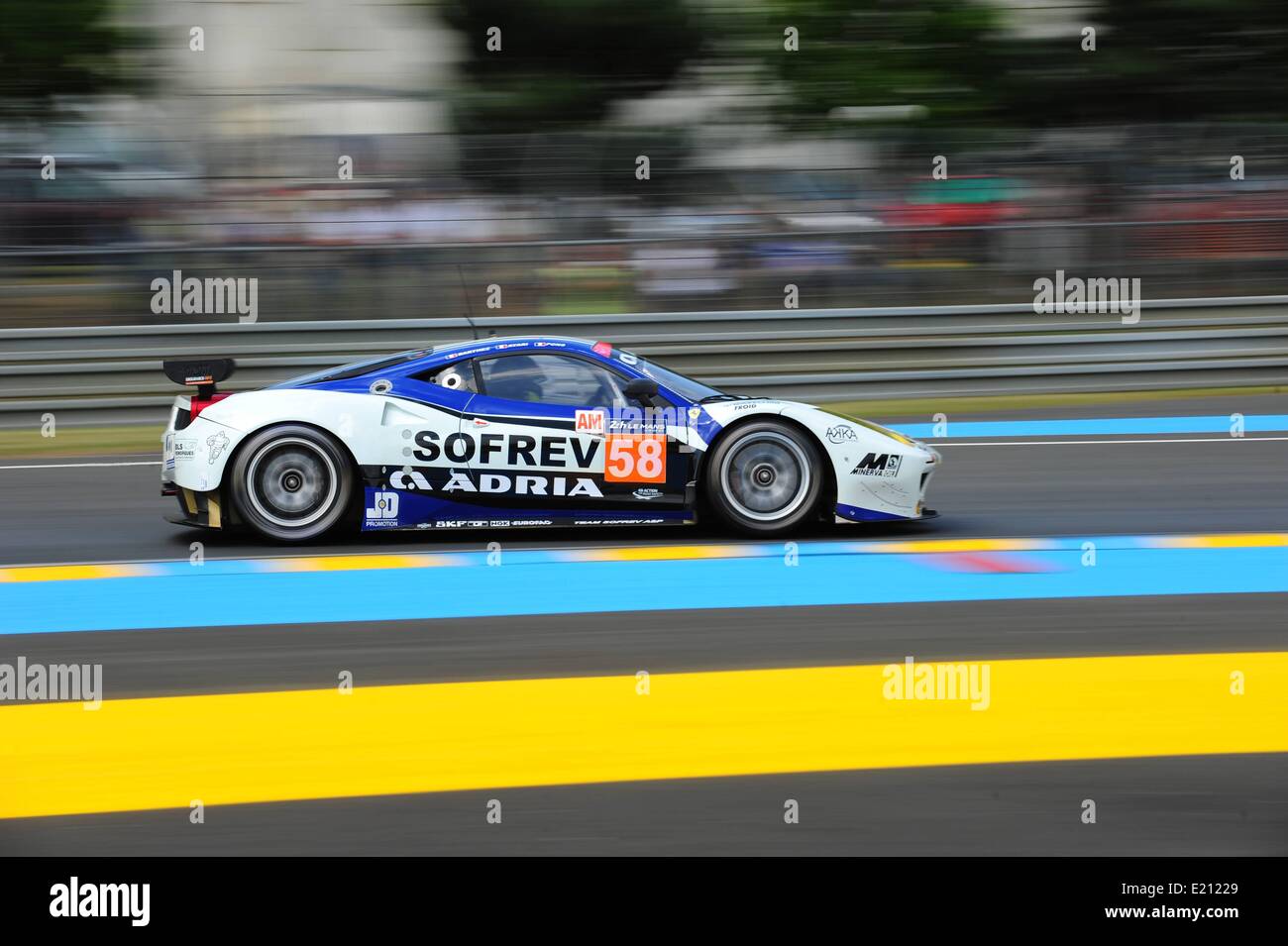 11.06.2014. Le Mans Rennstrecke, Frankreich. 24 Stunden Le mans üben. 58-TEAM SOFREV ASP (FRA) FERRARI 458 ITALIA FABIEN BARTHEZ (FRA) ANTHONY PONS (FRA) SOHEIL AYARI (FRA) Stockfoto