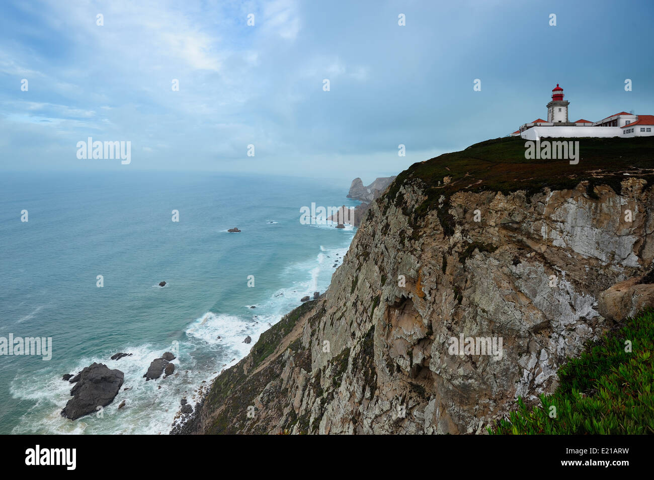 Leuchtturm am westlichen Punkt Kontinentaleuropas, Cabo Da Roca, Portugal Stockfoto