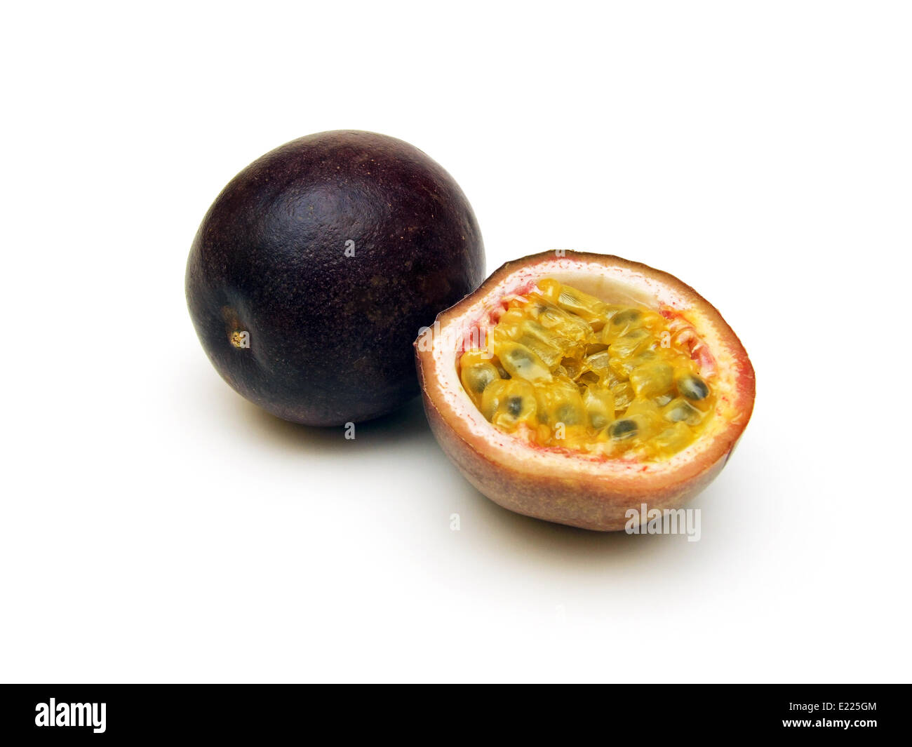 Passionsfrucht (Passiflora Edulis) Stockfoto