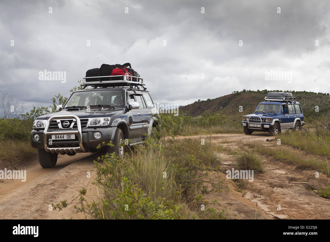 Jeeps in Ankarana Nationalpark, Madagaskar Stockfoto