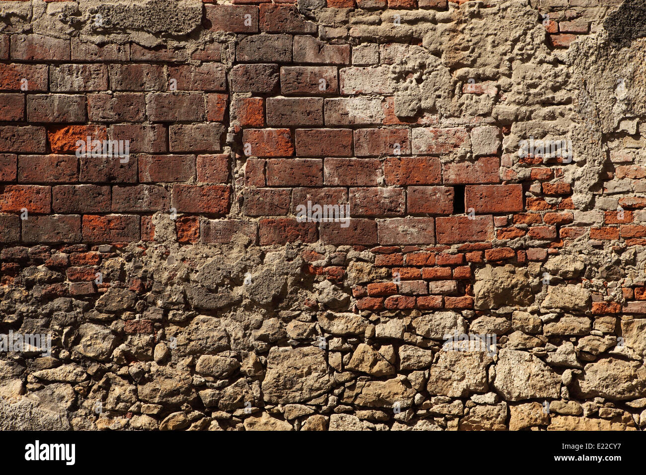 Ein Ziegel und Stein Wand in Zagreb, Kroatien. Stockfoto