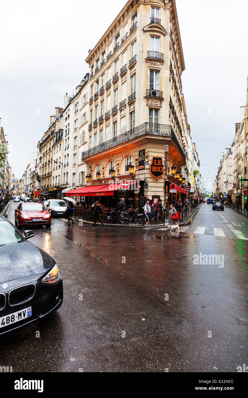 Bistro-Restaurant auf Straße Montmartre in Paris Frankreich außerhalb außen vorne Stockfoto