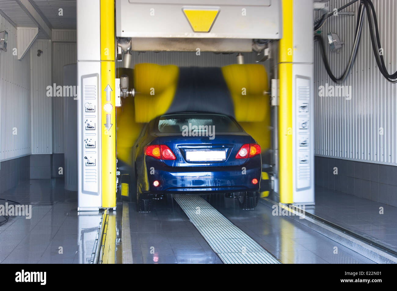 Automatische Autowäsche - sehr schnellen und bequemen service Stockfoto