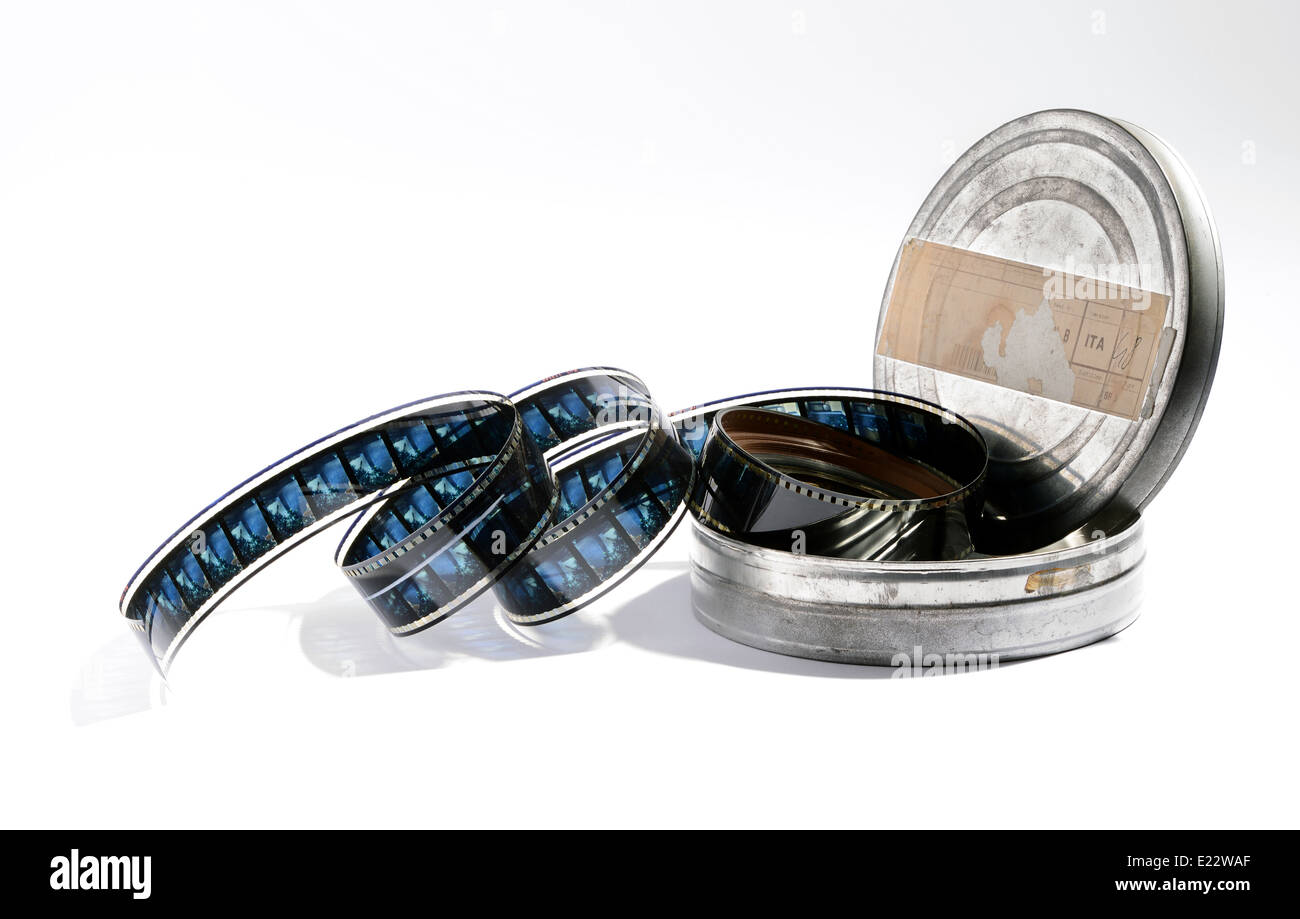 Vintage Filmrolle in einer Metallbox Stockfoto