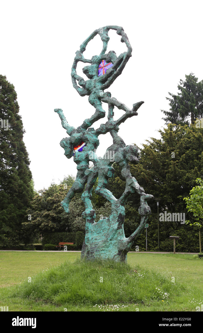 Krieg-Statue. Wir treffen uns again.second World war.oosterbeek Arnheim Niederlande. Künstler; JITs Bakker. Stockfoto