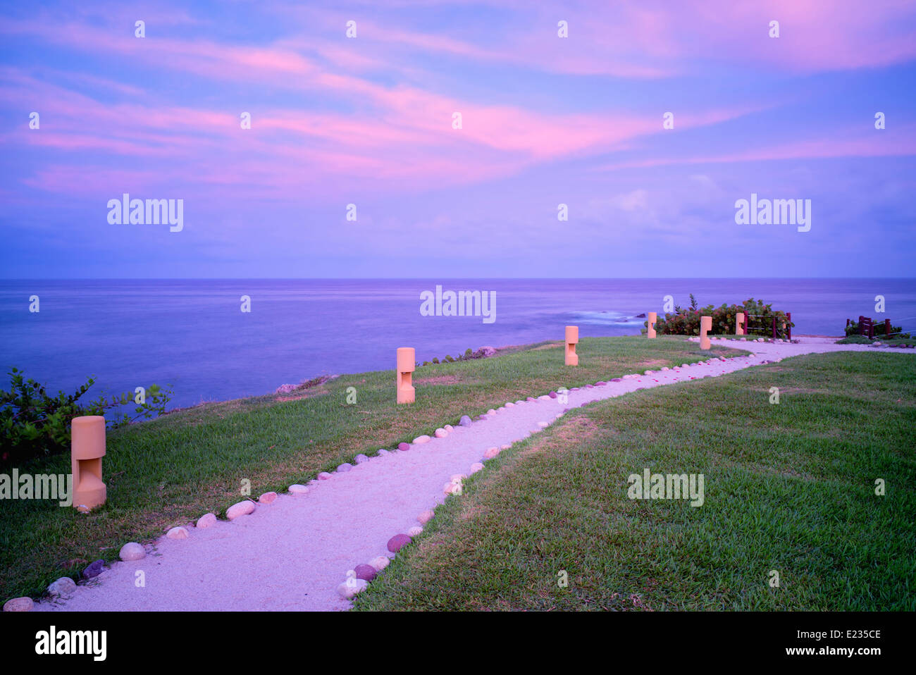 Pfad im Four Seasons Resort. Punta Mita, Mexiko. Stockfoto